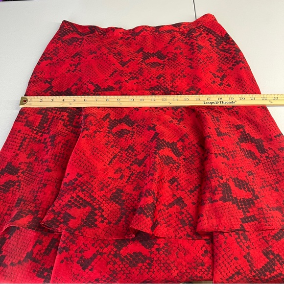 Ann Taylor Red Chiffon Snake Print Tiered Midi Skirt NWT‎ Size 12 - Picture 14 of 15